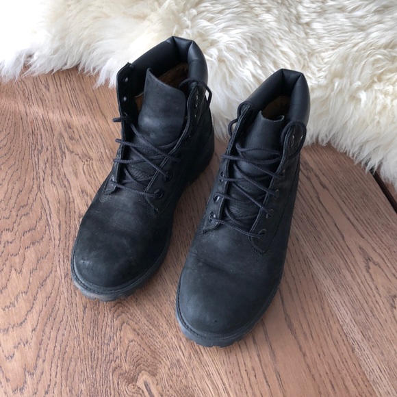 Timberland Other - Timberland black suede leather boots size 4
